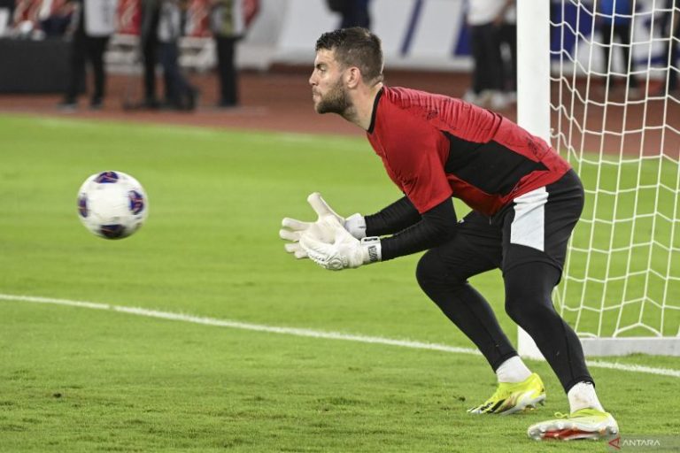 Maarten Paes bantah rumor kepergiannya dari FC Dallas