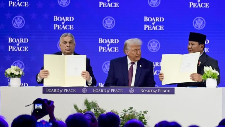 Indonesia bantah gabung Dewan Perdamaian Trump demi barter tarif dagang