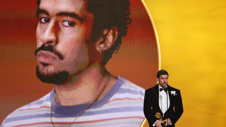 Grammy 2026 bersejarah: Dari Bad Bunny, Olivia Dean hingga KPop Demon Hunters, ini daftar pemenangnya