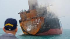 'Tak ada tempat untuk bersembunyi di kapal' – Kisah para awak kapal yang terjebak di perairan Selat Hormuz