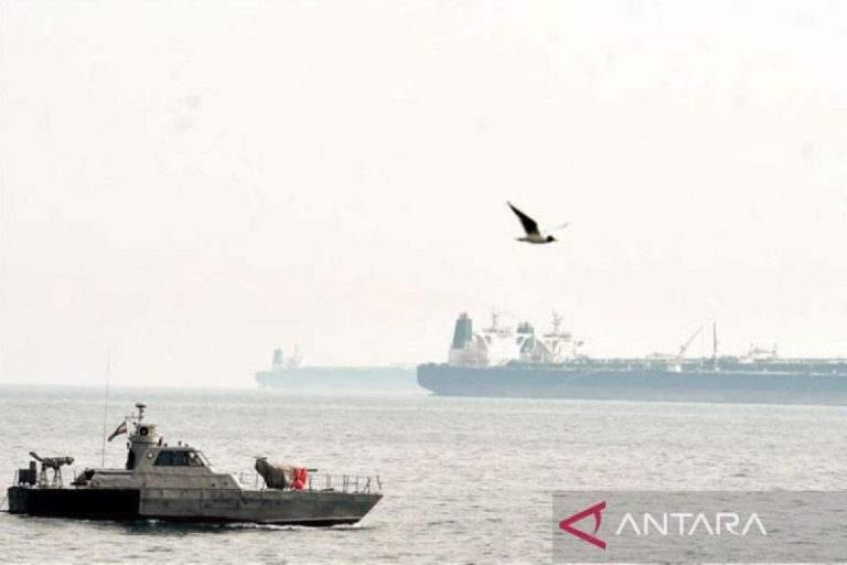 AS akan umumkan koalisi kawal kapal lintasi Selat Hormuz