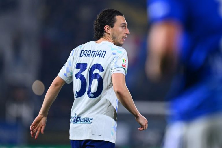 Klasemen Liga Italia: Inter tetap di puncak meski dikalahkan Milan