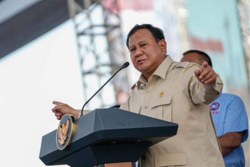 May Day, Prabowo dekati dan bercengkerama dengan buruh