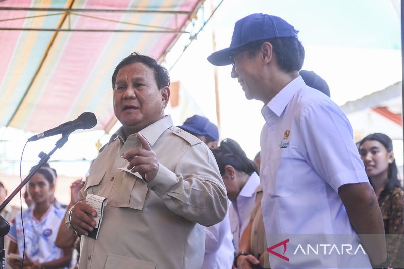 Presiden pastikan penguatan jaringan komunikasi di wilayah terluar