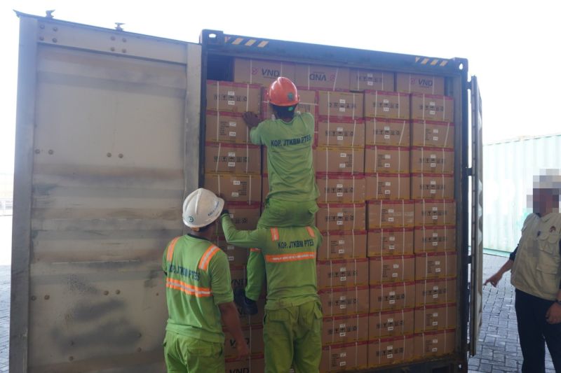 KPK pastikan panggil Blueray Cargo dan Bea Cukai usai sita kontainer