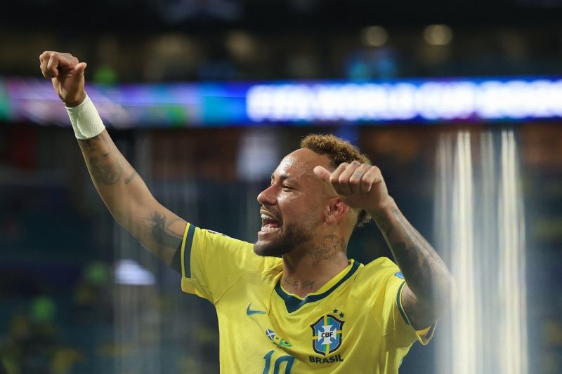 Neymar sempat menangis setelah kembali bela Brasil di Piala Dunia