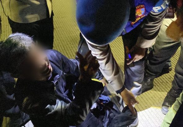 Patroli Polres Jakbar amankan pria yang bawa sajam di Tubagus Angke