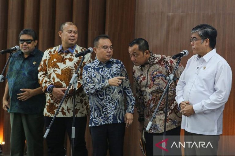 Mensesneg Prasetyo Hadi ditunjuk jadi ketua Satgas Mitigasi PHK