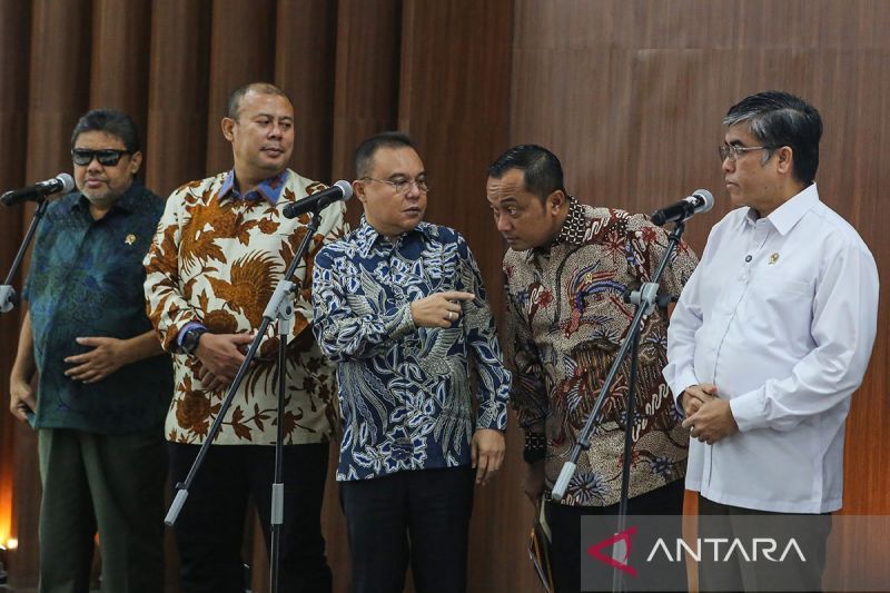 Mensesneg Prasetyo Hadi ditunjuk jadi ketua Satgas Mitigasi PHK