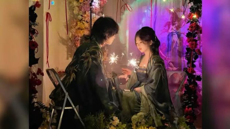 Perempuan China membayar untuk romansa – dan mereka tahu itu tidak nyata