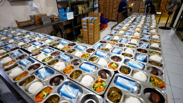 Pencairan dana tersendat, sejumlah dapur MBG di beberapa daerah hentikan operasional