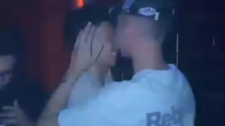 Viral dugaan pesta gay di Karawang, klub malam Theatre Night Mart terancam ditutup
