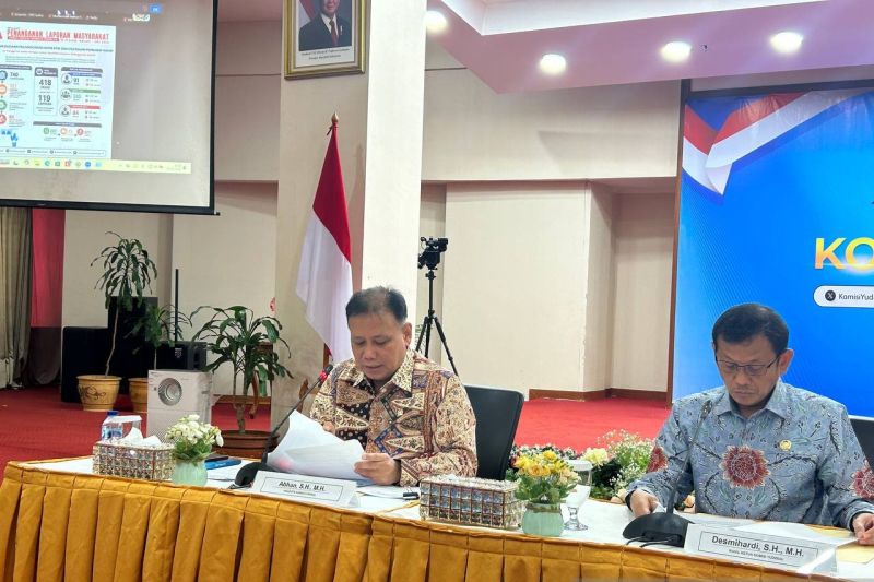 KY temukan dugaan pelanggaran hakim di kasus Andrie Yunus dan Nadiem
