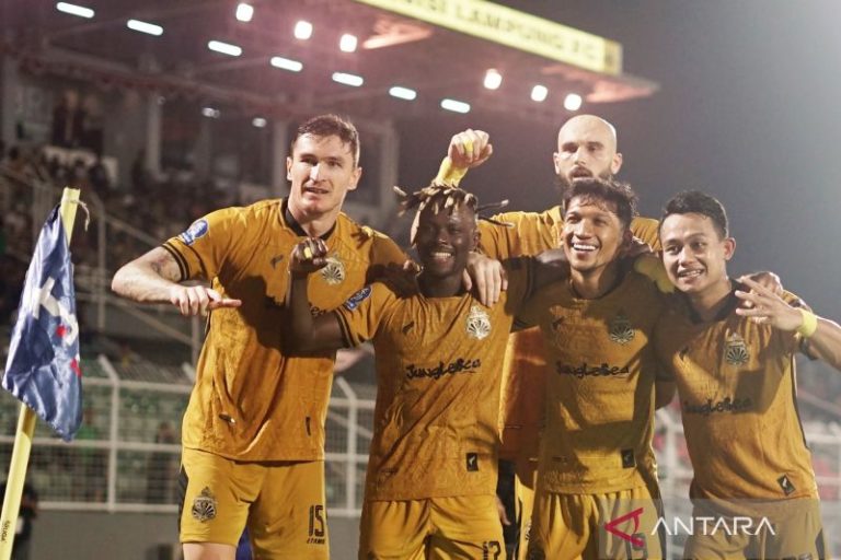 Bhayangkara umumkan Oscar Bruzon sebagai pelatih baru