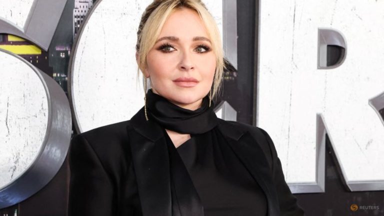 Hayden Panettiere, bintang Heroes dan Nashville, meninggal pada usia 36 tahun