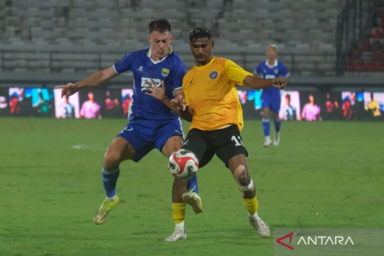 Mariano Peralta minta Persib tetap mewaspadai Manila Digger